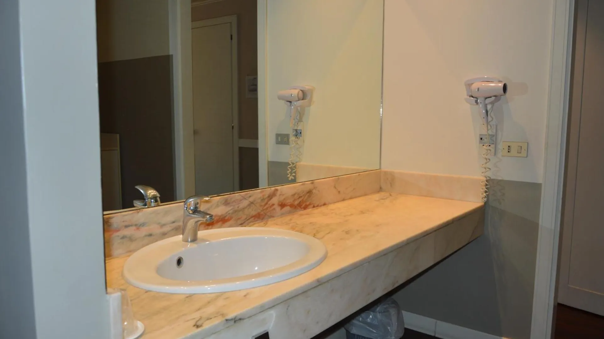****  Blue Dream Hotel Monselice Italy